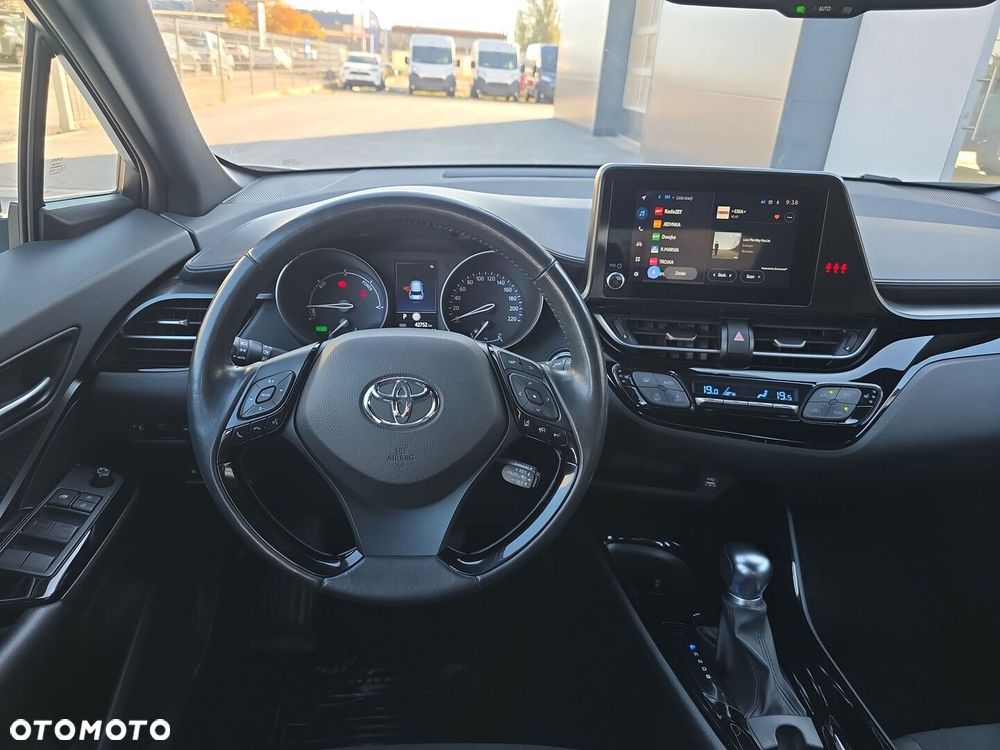 Toyota C-HR 1.8 Hybrid Style - 16