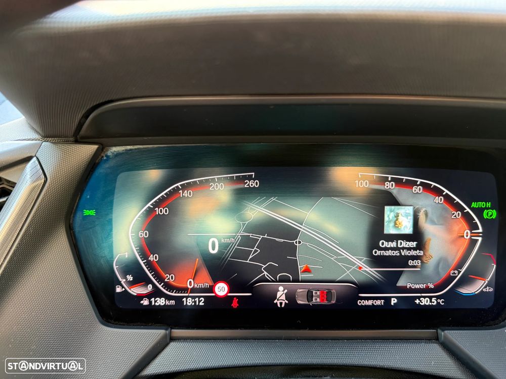BMW 218 Gran Coupé i Pack Desportivo M Pro - 16