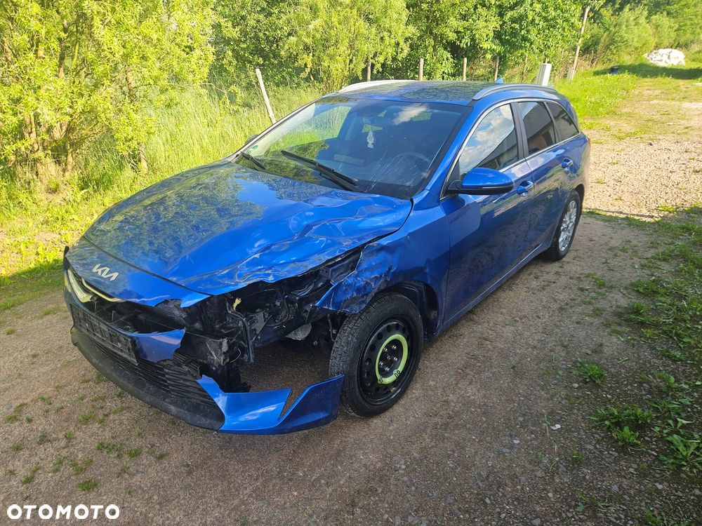 Kia Ceed - 3