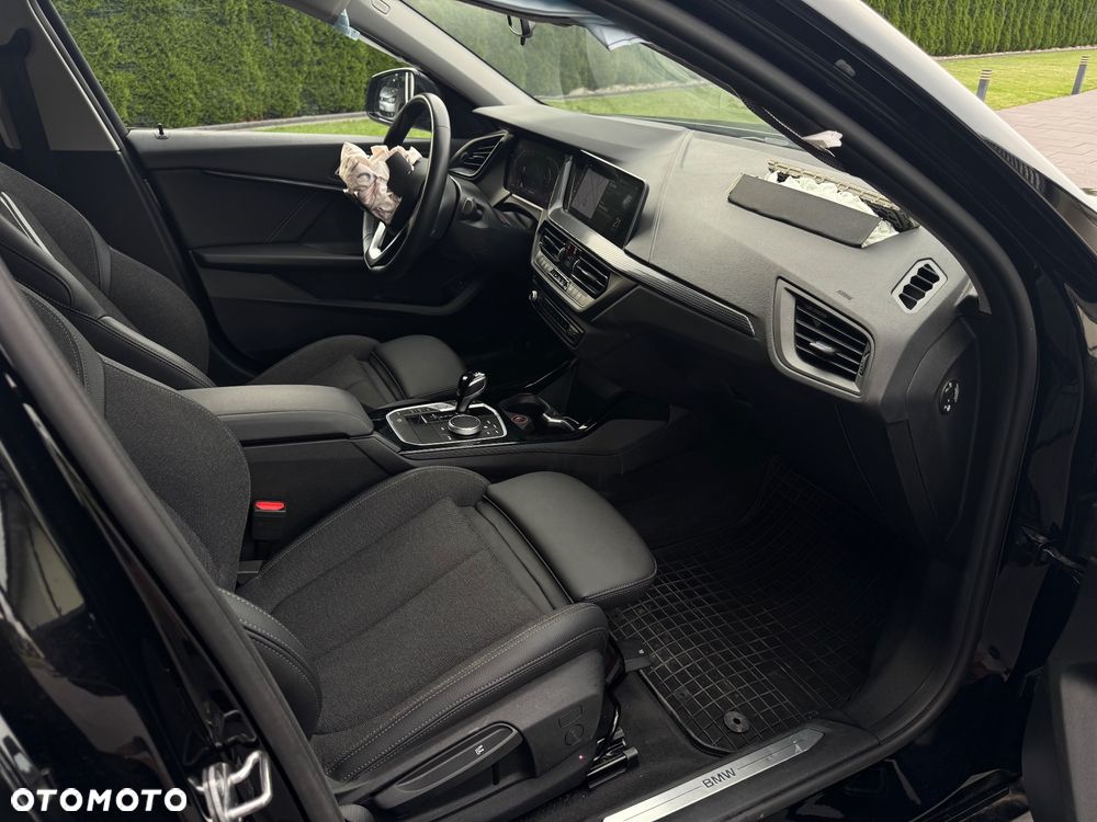 BMW Seria 1 118i Sport Line - 8