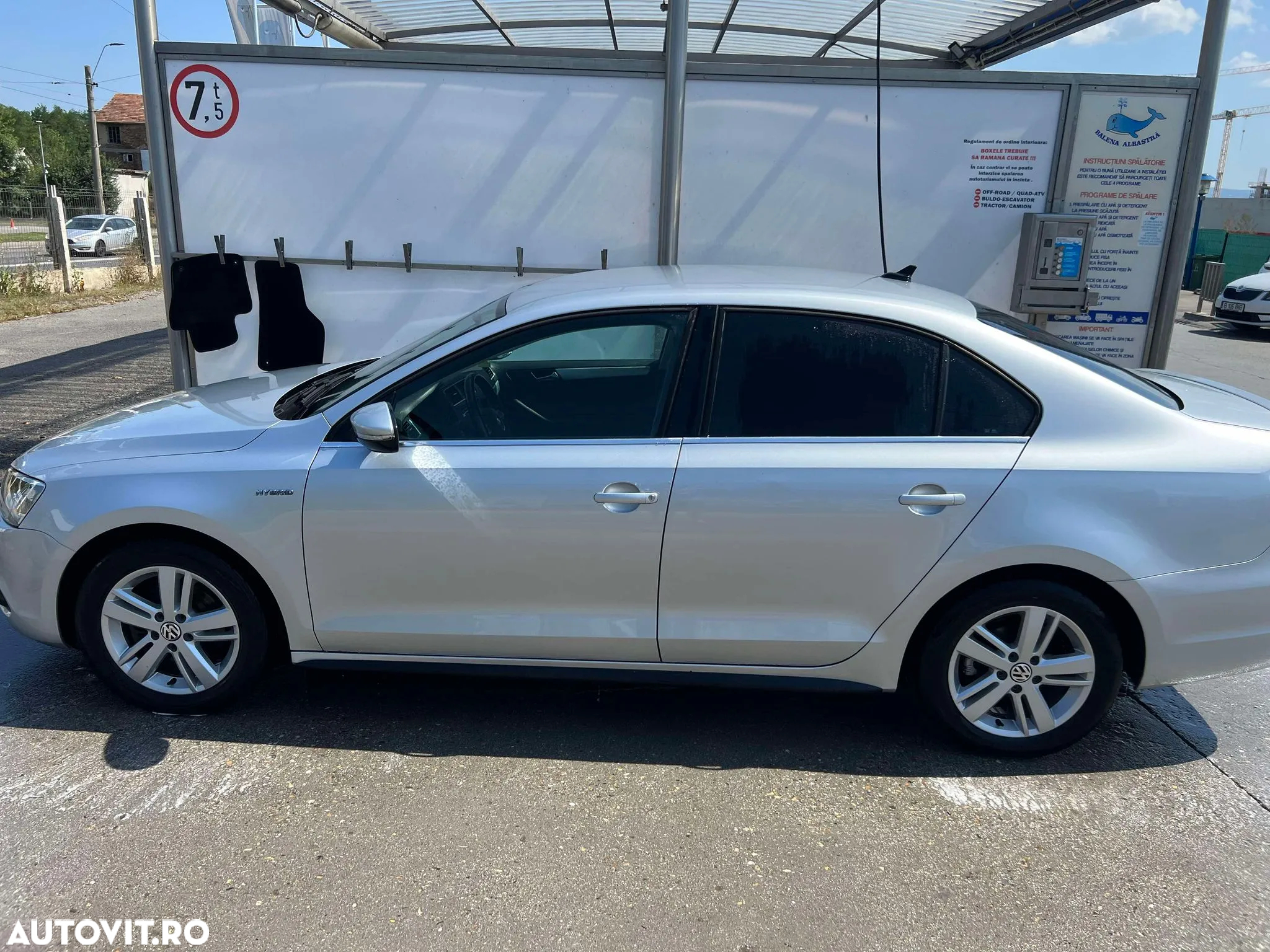 Volkswagen Jetta - 9