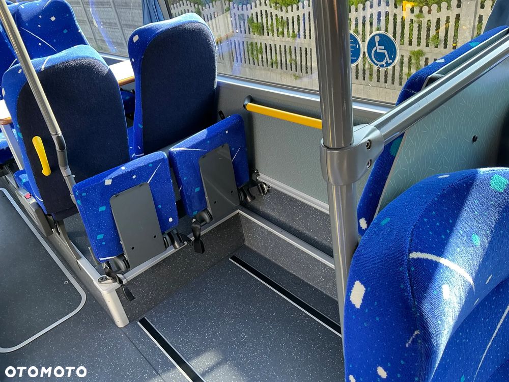 Mercedes-Benz INTOURO m - 24