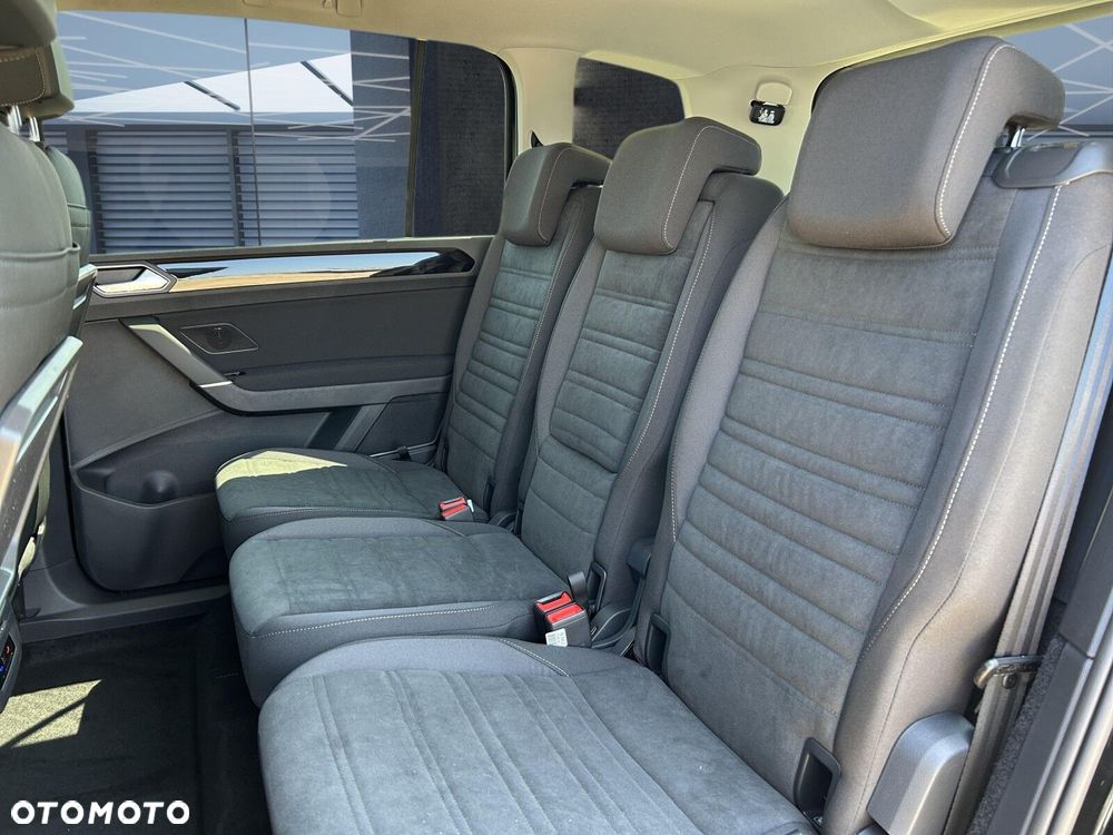 Volkswagen Touran - 6