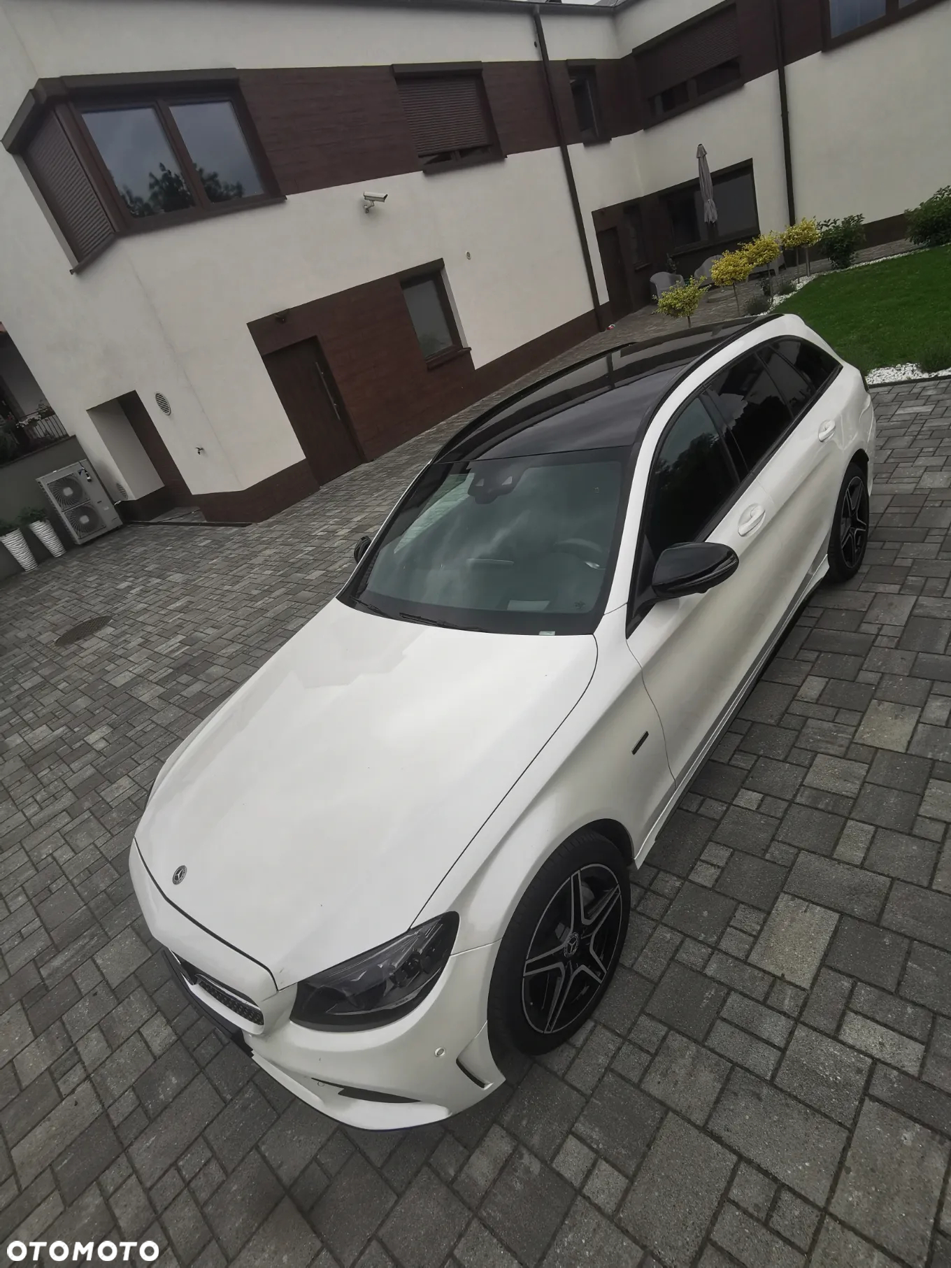 Mercedes-Benz Klasa C 300 de 9G-TRONIC - 20