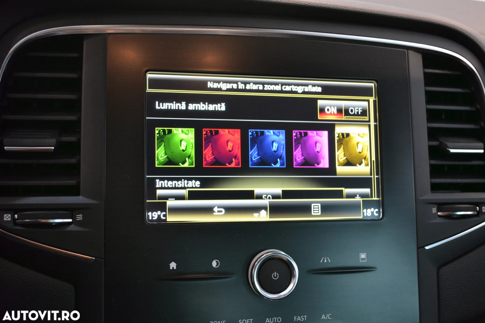 Renault Megane TCe GPF EDC Intens - 15