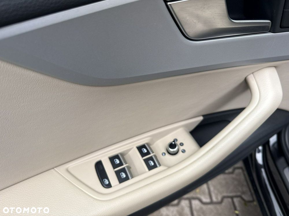 Audi A4 Avant - 12