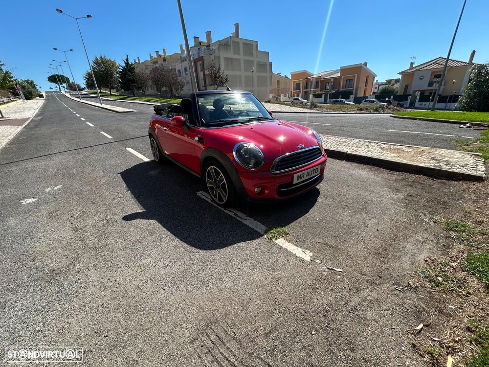 MINI Cabrio Cooper D - 7