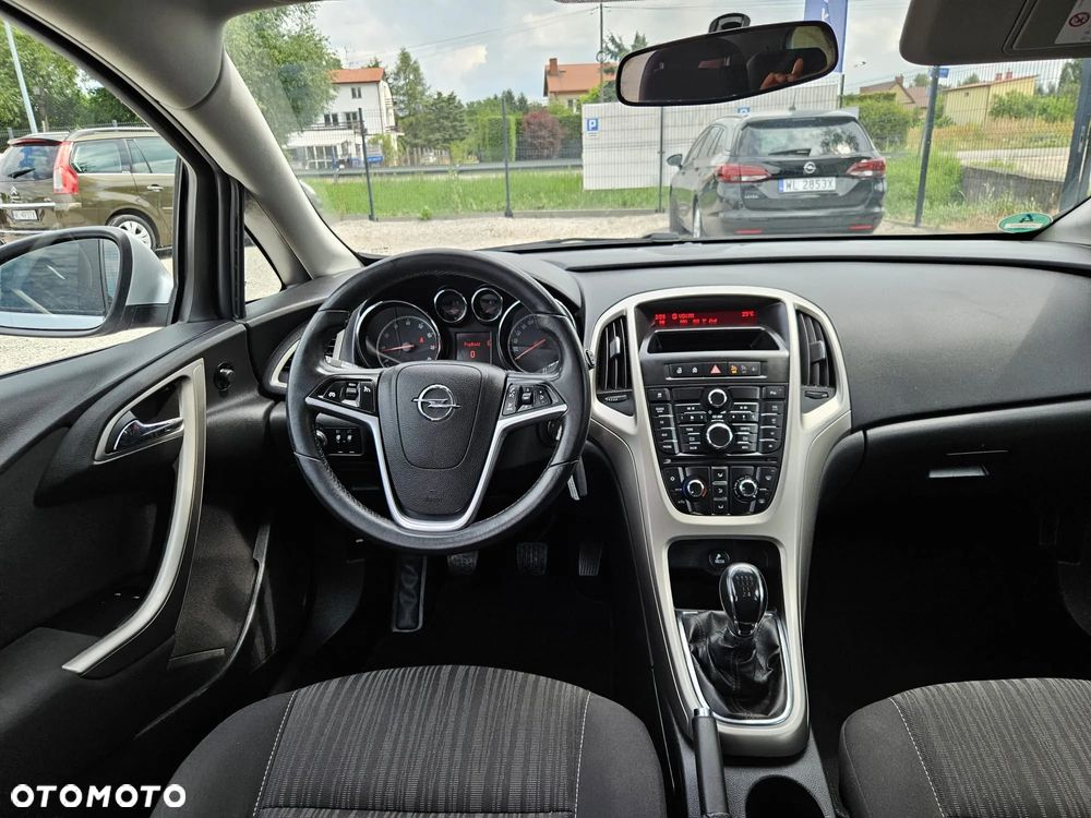 Opel Astra 1.4 EcoFLEX Innovation - 17