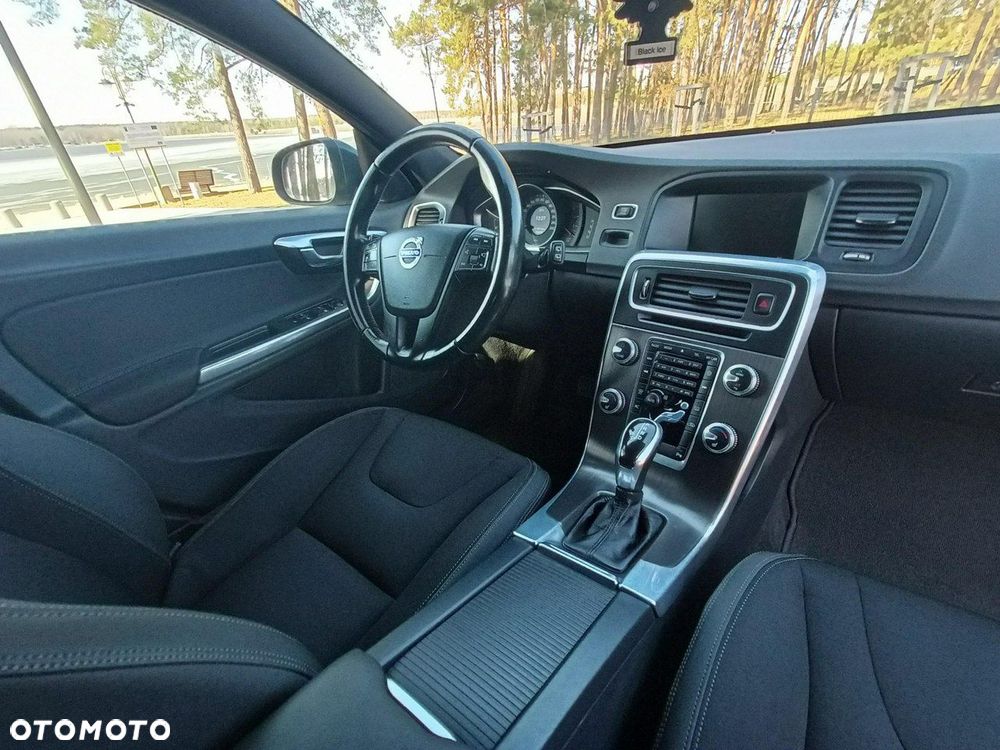 Volvo V60 - 31