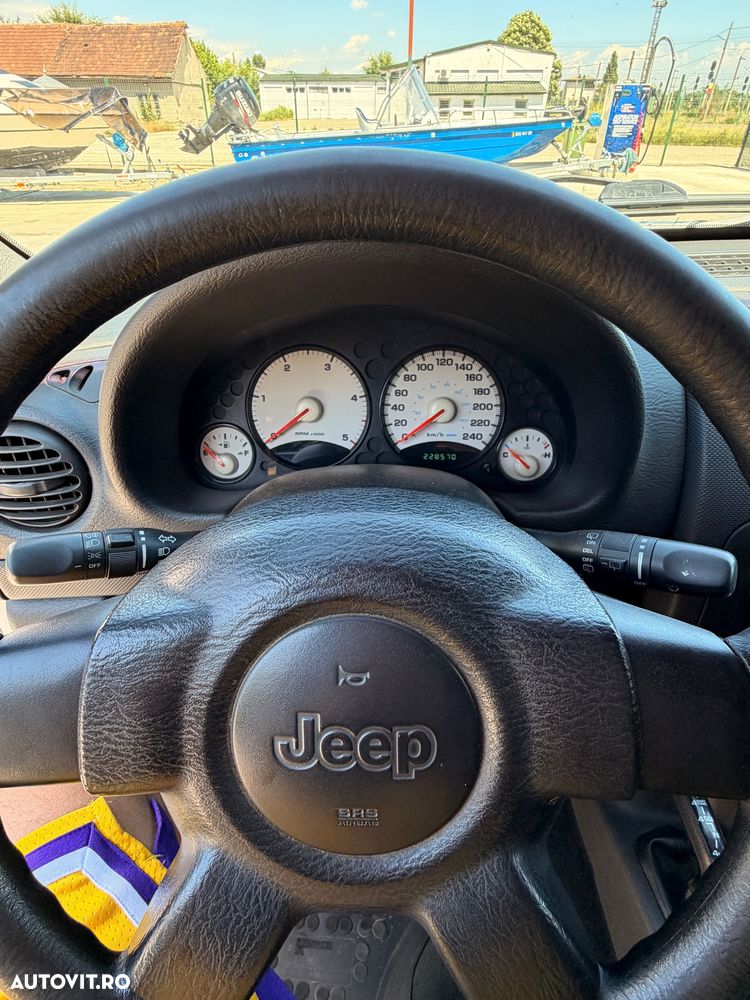 Jeep Cherokee 2.8 CRD Extreme Sport - 7