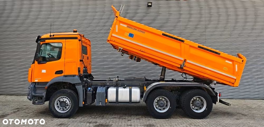Mercedes-Benz Arocs 2646 6x4 – Wywrotka 3-stronna Meiller / Retarder / EURO 6 /135 367km - 4