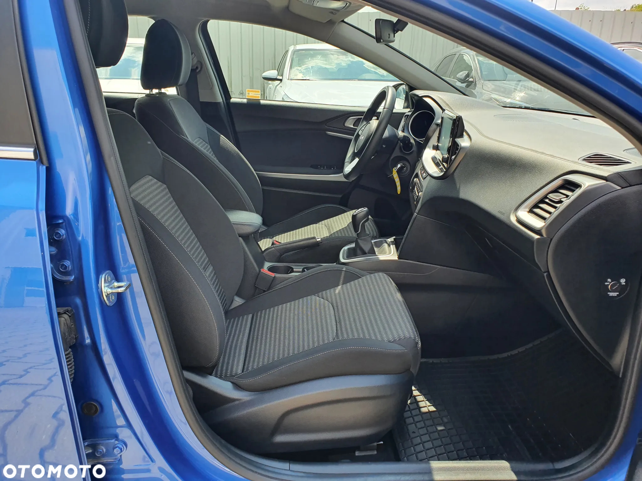 Kia Ceed 1.5 T-GDI M - 24