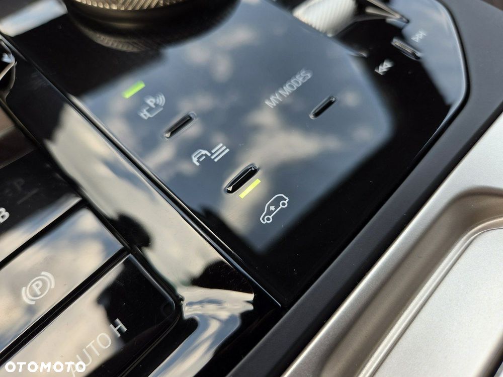 BMW iX M60 111.5kWh - 36