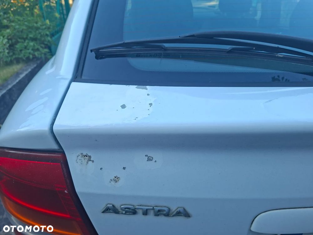 Opel Astra 1.7 DTI - 15