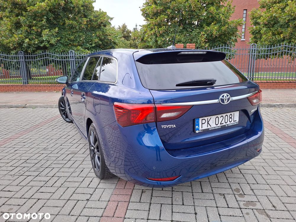 Toyota Avensis 2.0 Prestige MS - 5