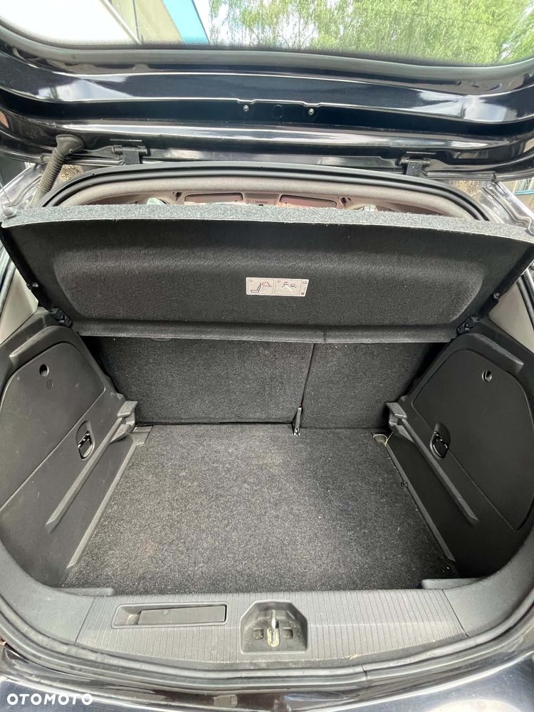 Opel Corsa - 16