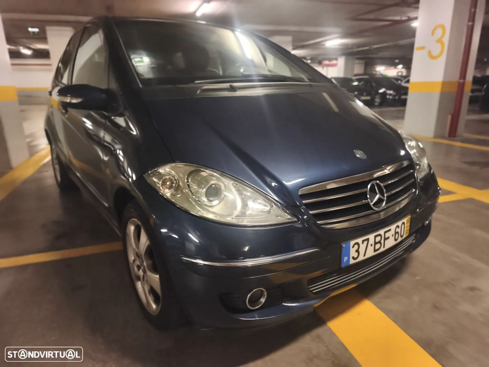 Mercedes-Benz A 180 - 33