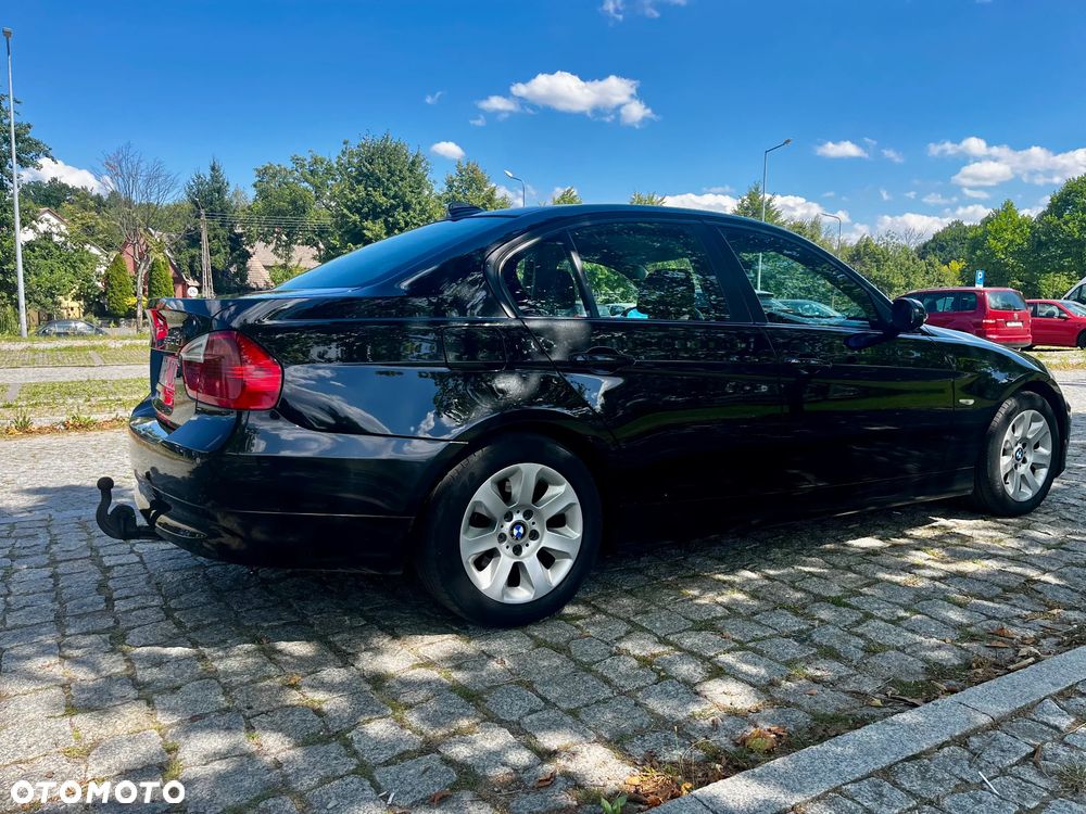 BMW Seria 3 320d - 1