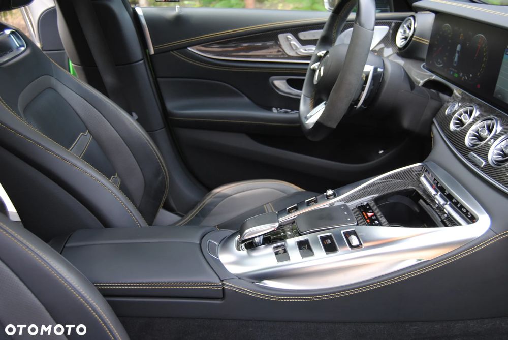 Mercedes-Benz AMG GT 63 S 4-Matic+ - 32