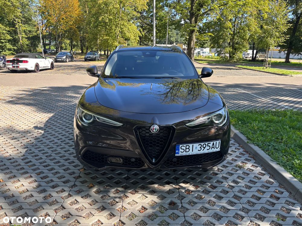 Alfa Romeo Stelvio - 4
