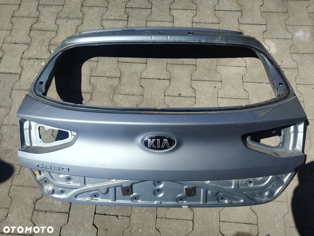 Kia CEED III 3 HB 2018+ KLAPA TYŁ - 1