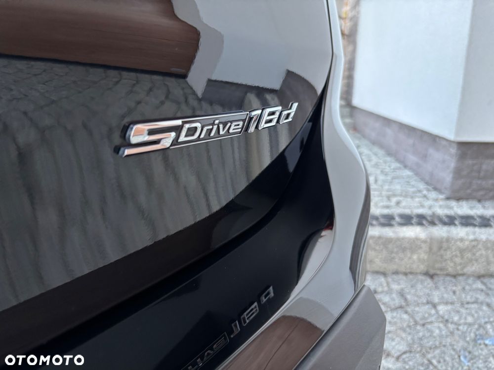 BMW X1 sDrive18d Sport Line - 16