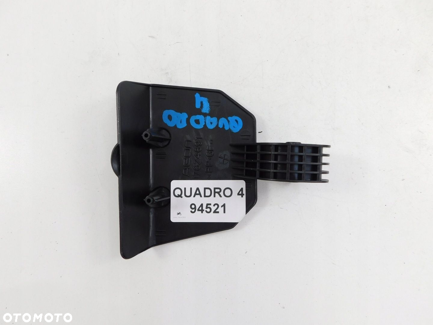 QUADRO 4 KLAPKA ZAŚLEPKA - 5