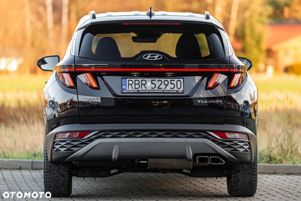 Hyundai Tucson 1.6 CRDi 48V-Hybrid 2WD DCT Trend - 17