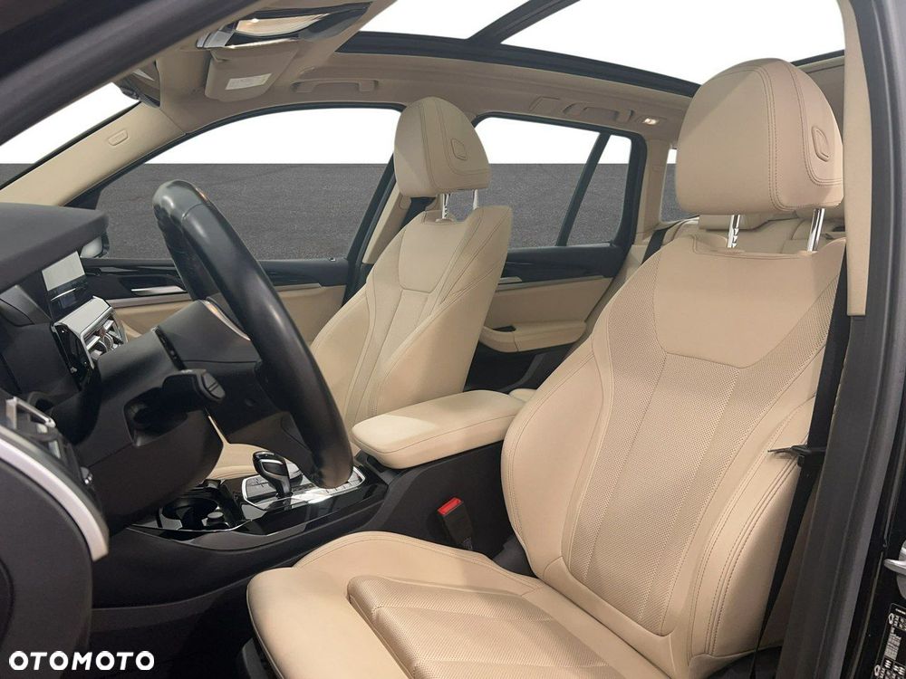 BMW X3 xDrive30i mHEV - 10