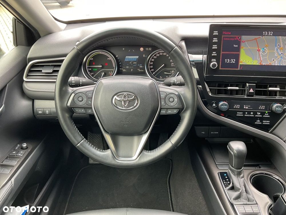 Toyota Camry 2.5 Hybrid Prestige CVT - 6