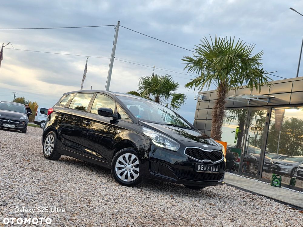 Kia Carens - 19
