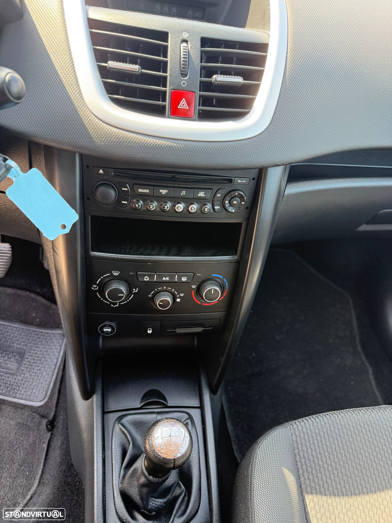Peugeot 207 1.4 16V Active - 16