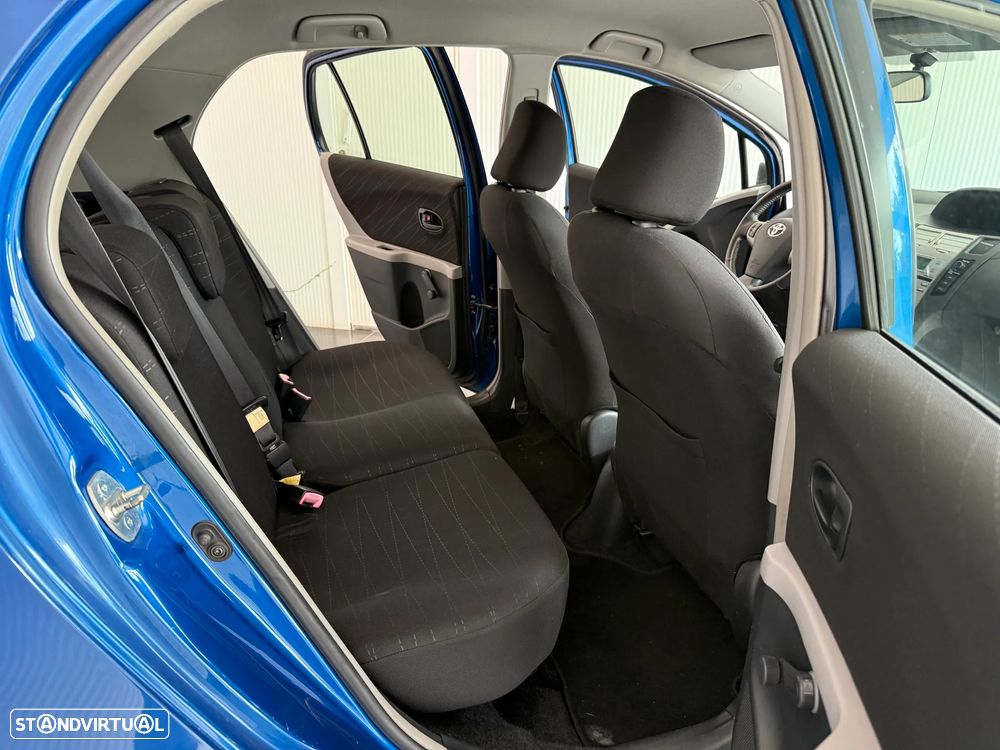 Toyota Yaris 1.0 VVT-i Cool Edition - 12