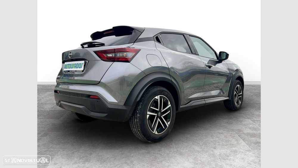 Nissan Juke 1.0 DIG-T N-Connecta DCT - 4