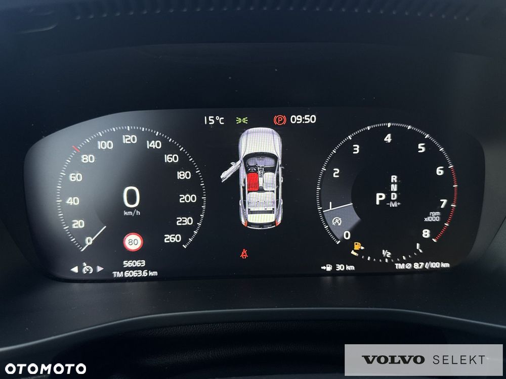 Volvo XC 40 - 22