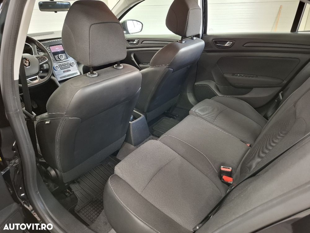 Renault Megane - 13