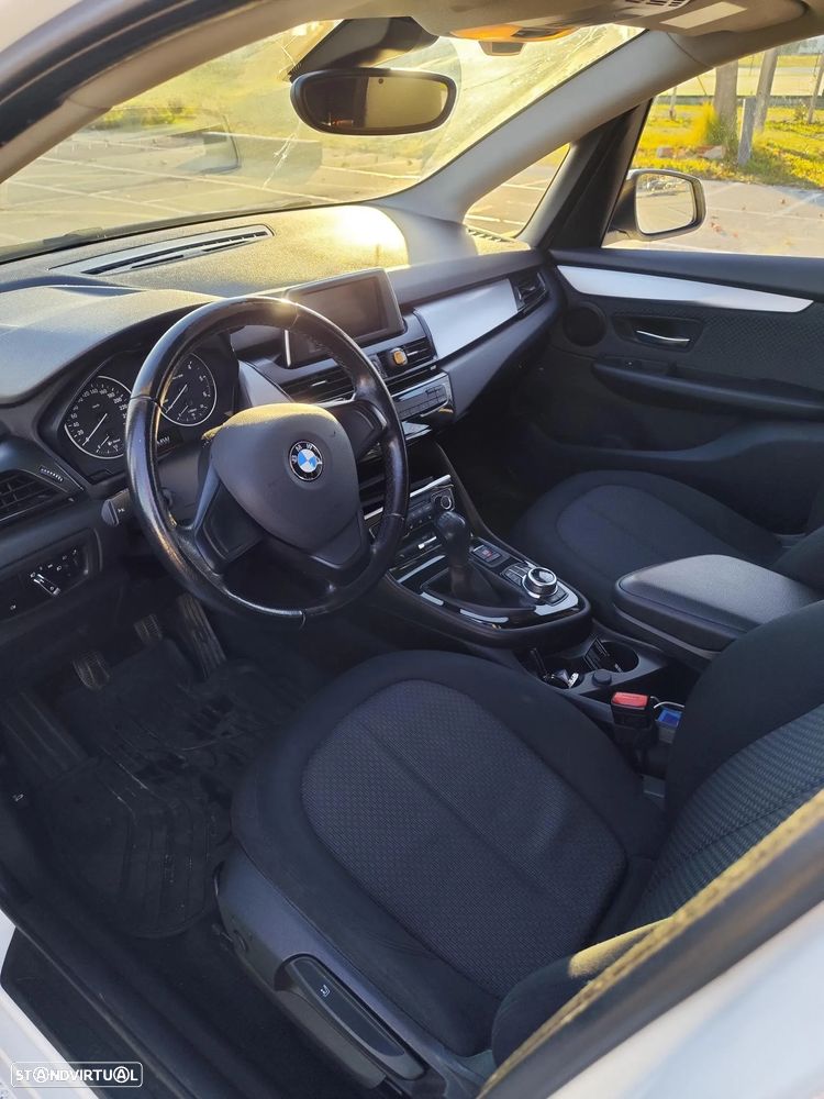 BMW 216 Active Tourer d - 5