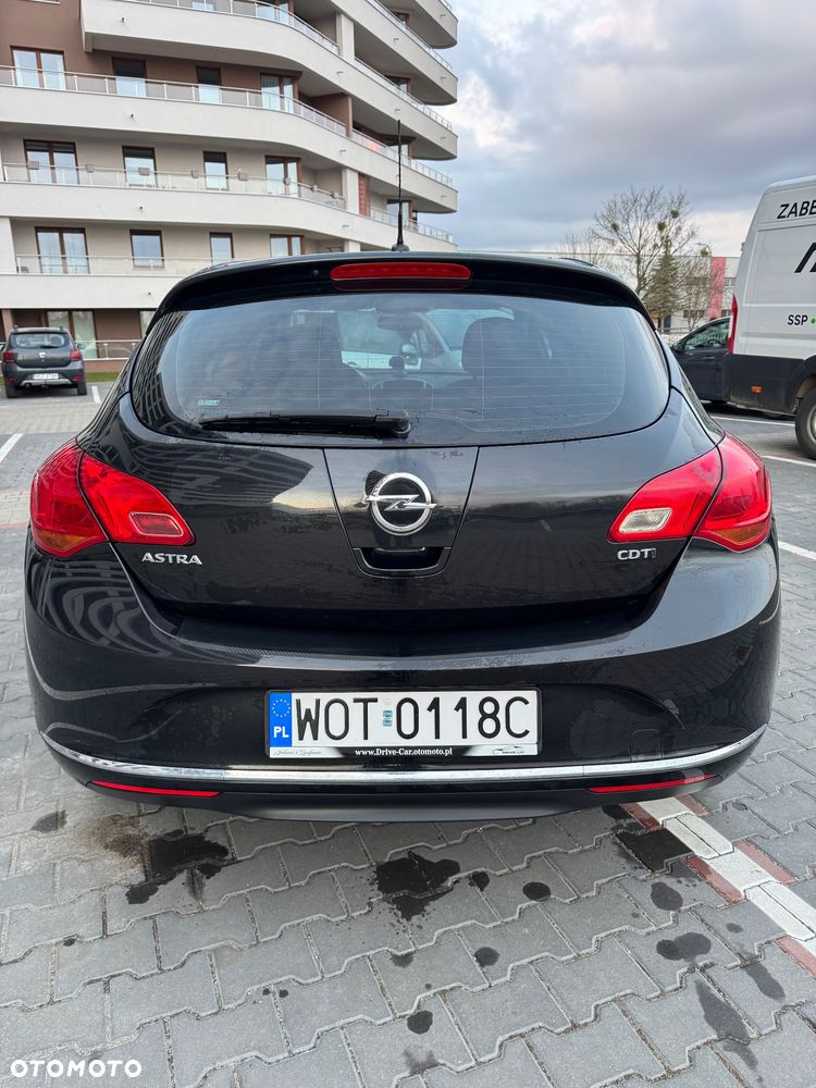 Opel Astra 1.6 CDTI Enjoy - 13