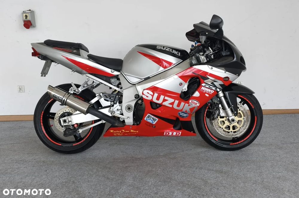Suzuki GSX-R - 4