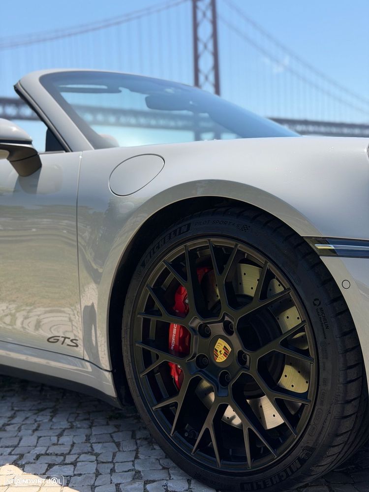 Porsche 911 (992) - 13