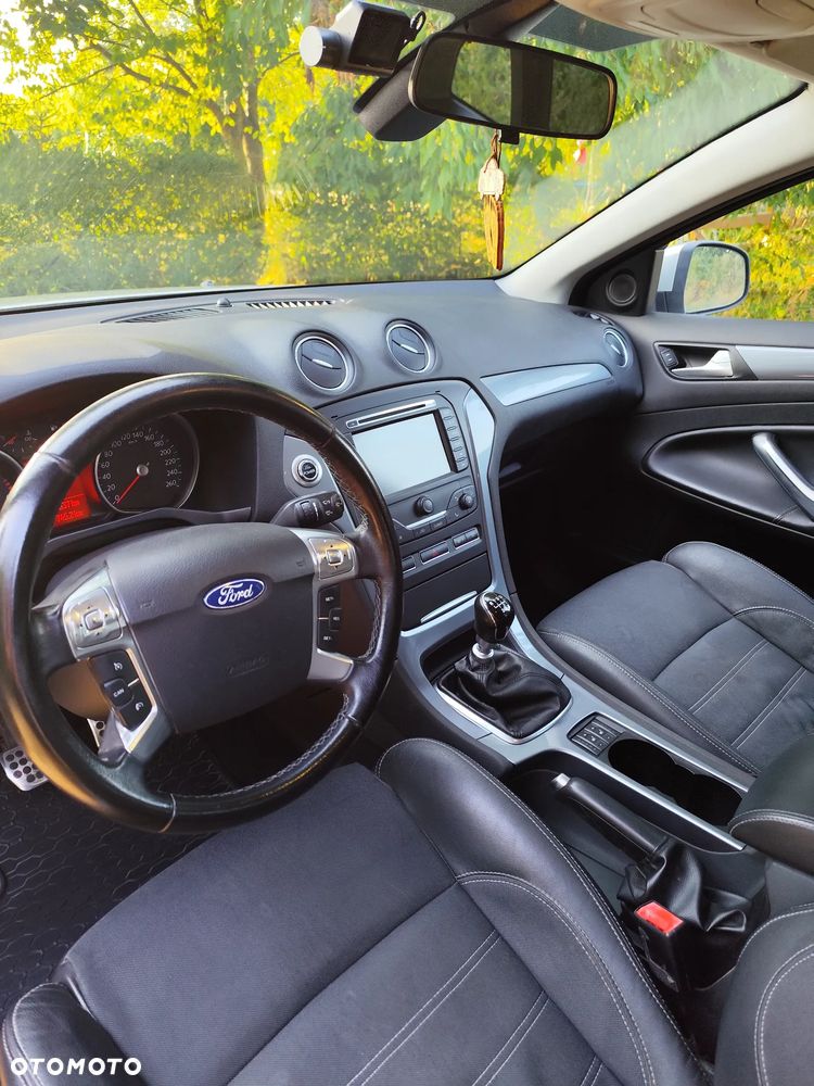 Ford Mondeo 2.0 TDCi Silver X Plus - 3