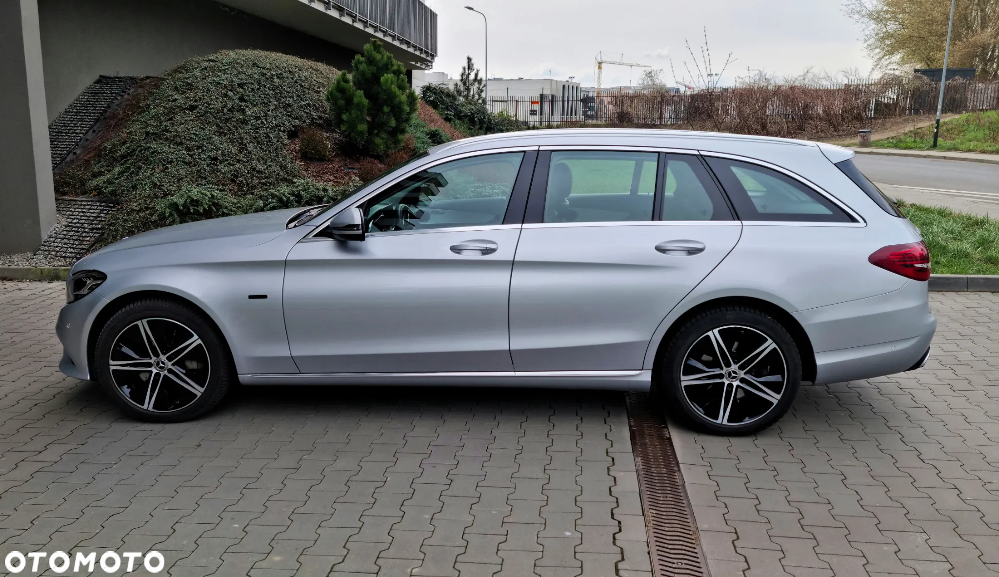 Mercedes-Benz Klasa C 300 de T 9G-TRONIC Avantgarde - 13