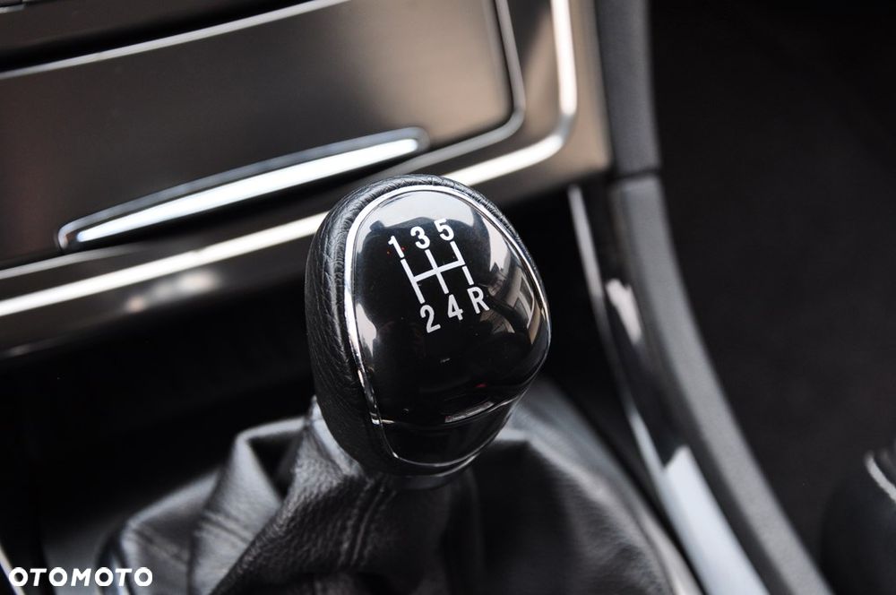 Ford Mondeo 2.0 Titanium - 35