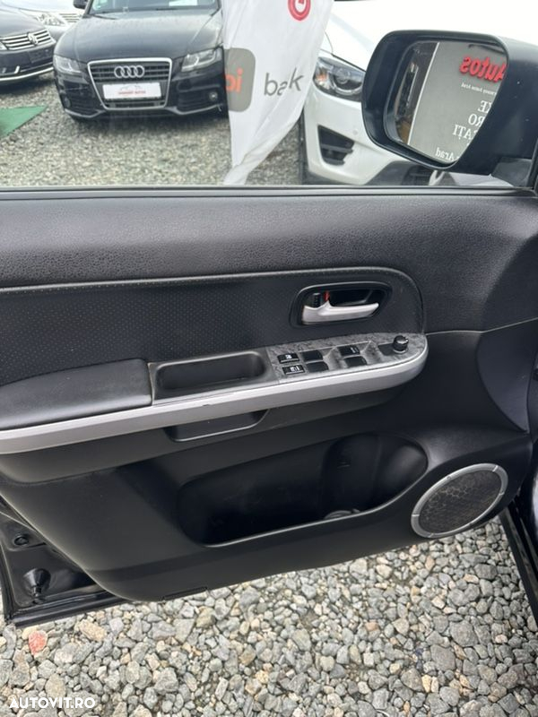 Suzuki Grand Vitara 1.9 DDiS X30 - 13