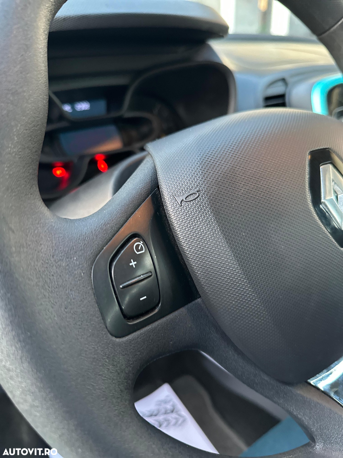 Renault Captur - 18
