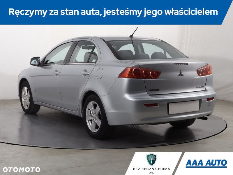 Mitsubishi Lancer - 6