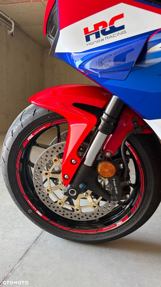 Honda CBR - 9