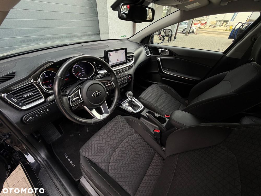 Kia Ceed 1.6 CRDi mHEV L Business Line DCT - 9