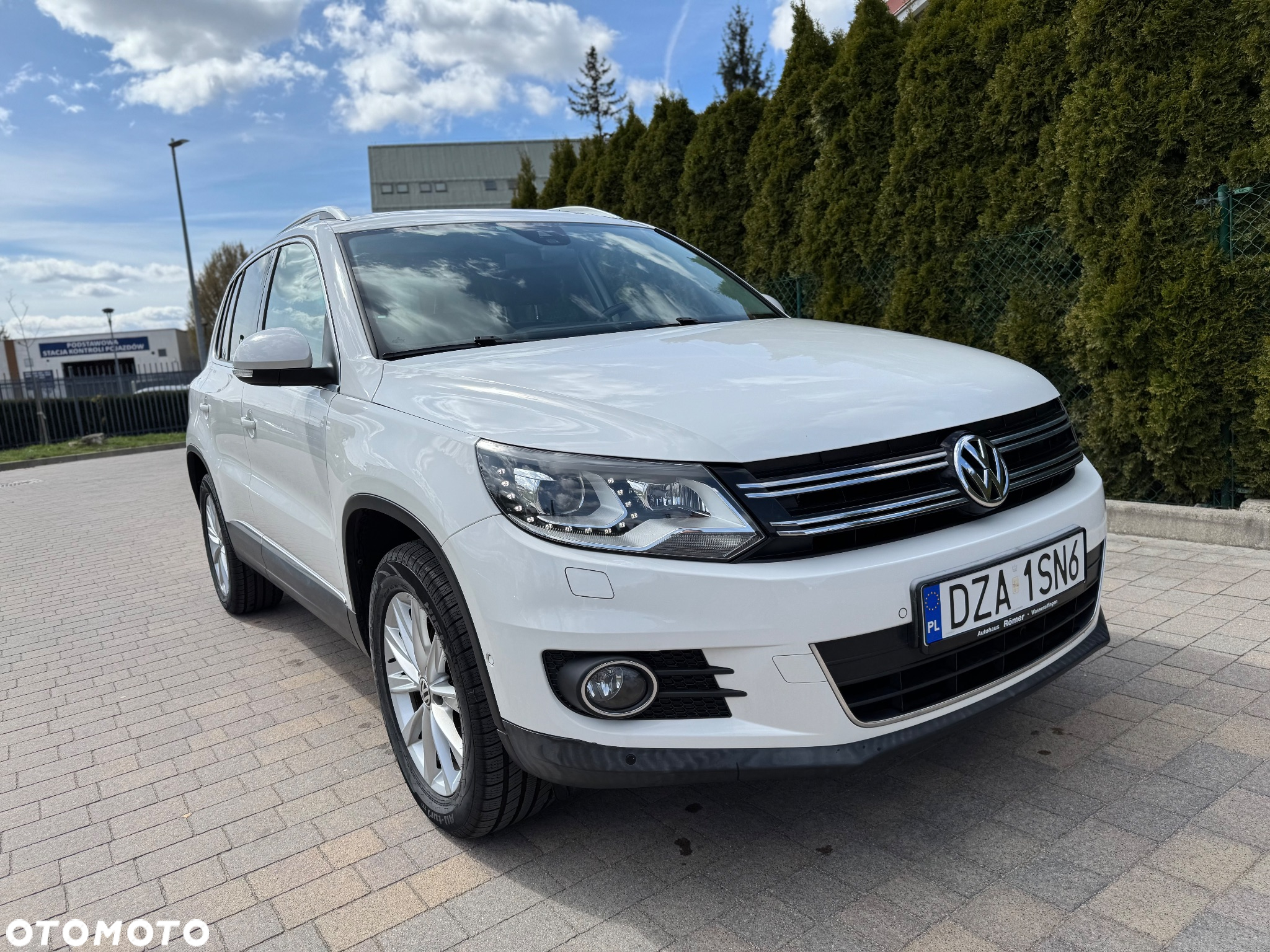 Volkswagen Tiguan - 3