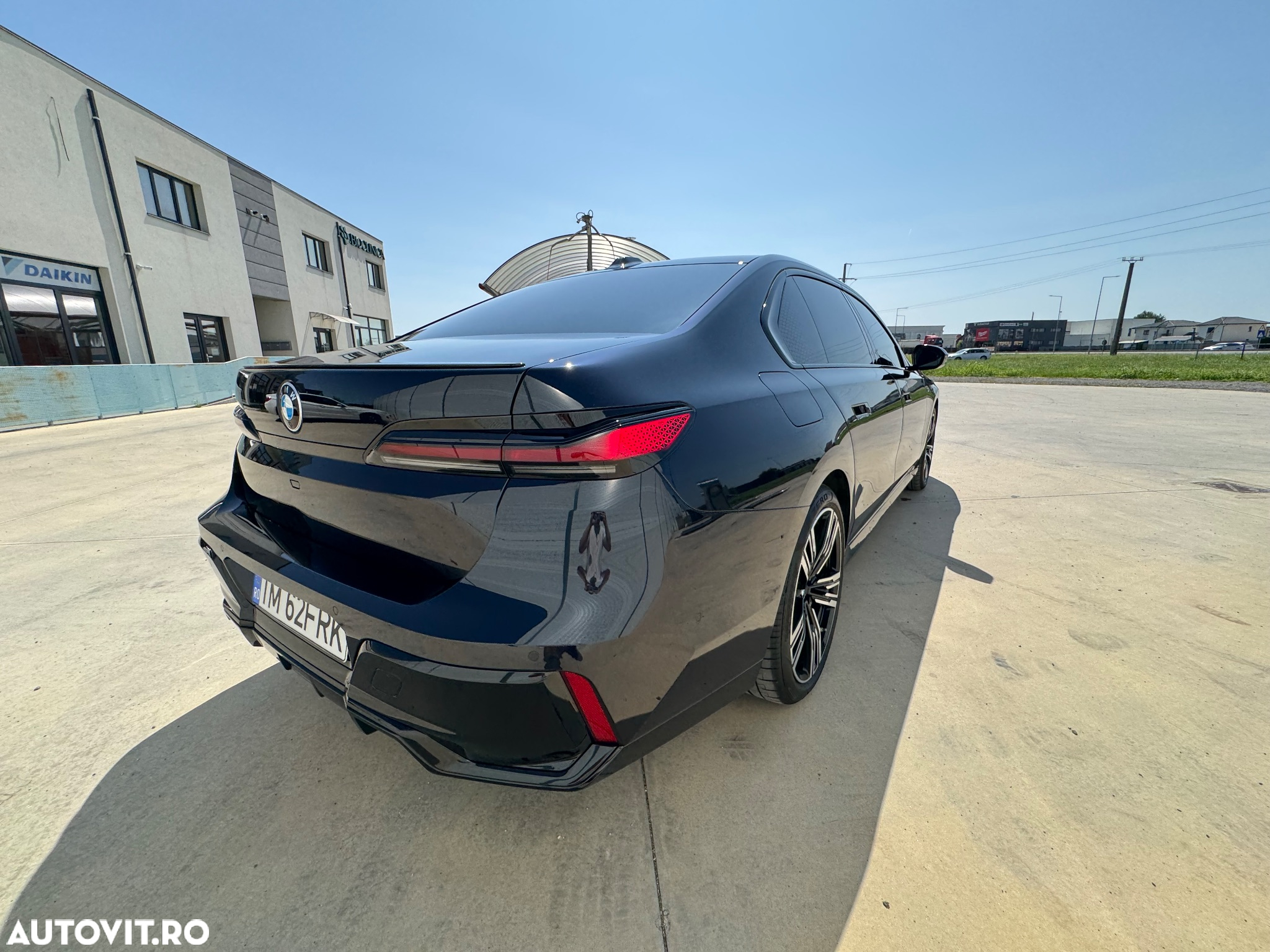 BMW Seria 7 740d xDrive MHEV - 5